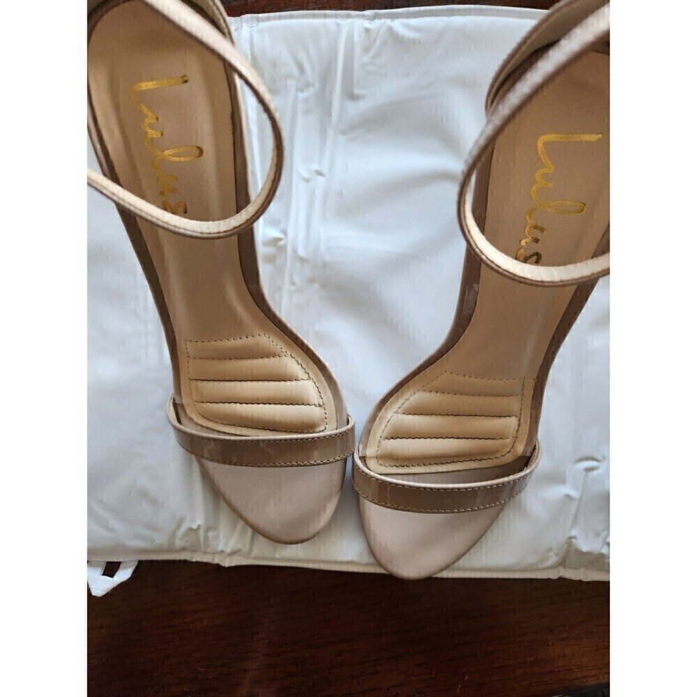 Lulus Elise Sandals Nude *defects see pics* sz 7 - Picture 1 of 7
